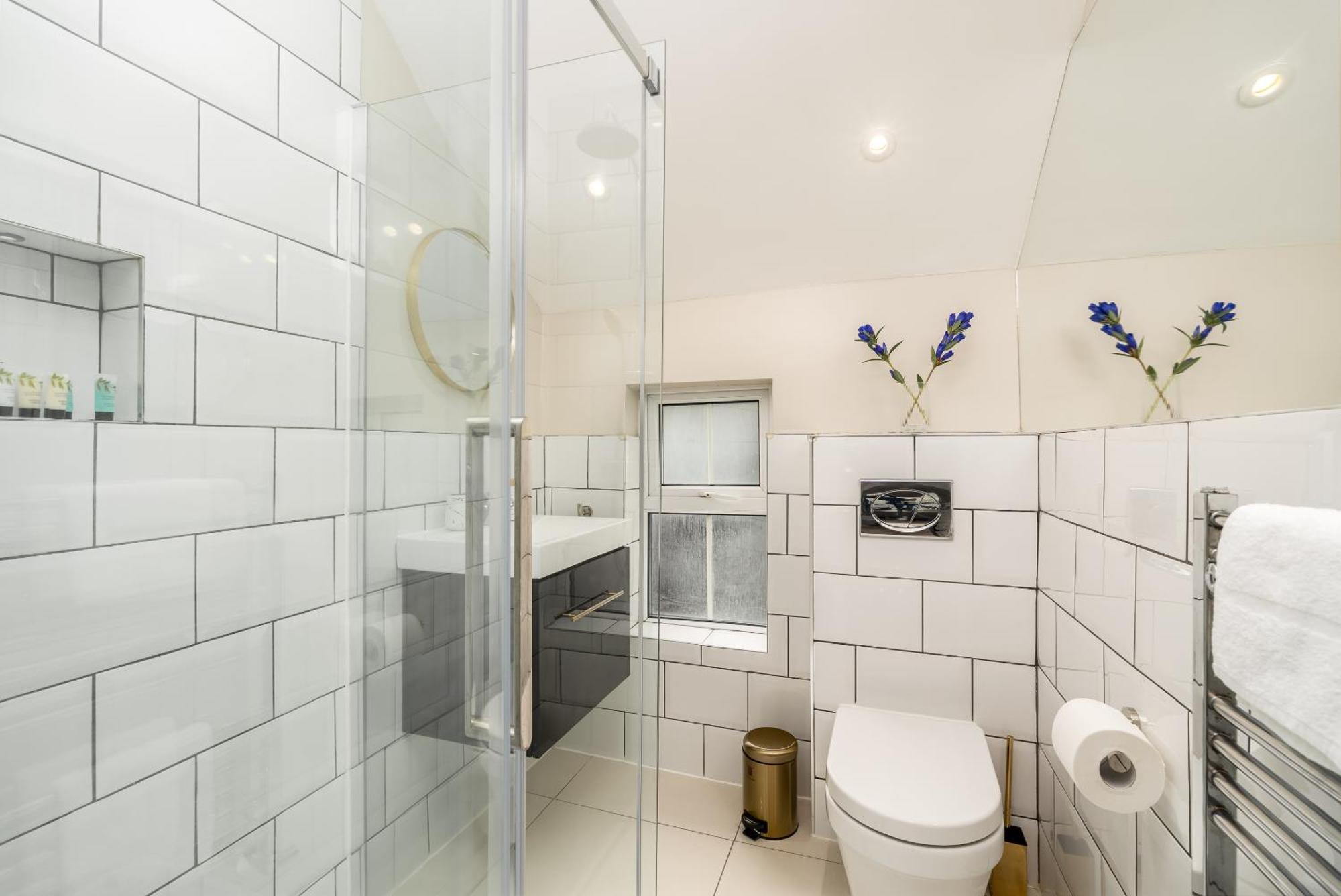 Apartment Hatter's Haven Luxury Appartment, Near Airport & Town Center Luton (Bedfordshire)